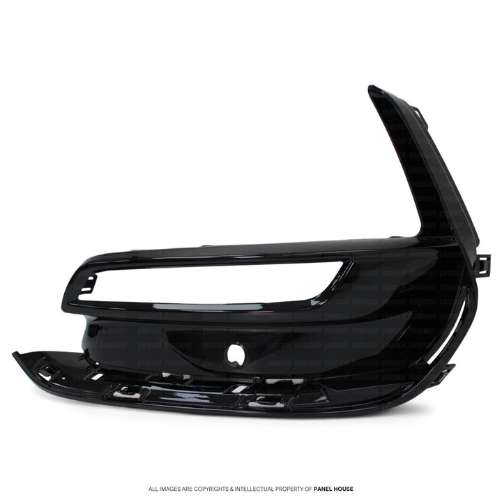 Gloss Black Fog Light Surround DRL LEFT fits Holden Commodore VF Series 2 Black Series 2015 - 2018