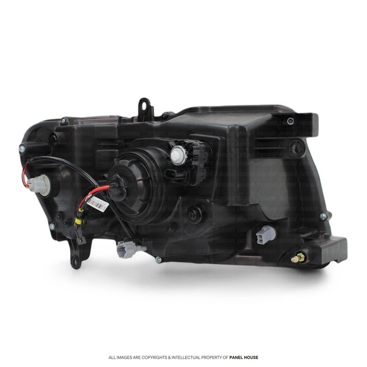 Headlights PAIR Dubai Style fits Nissan Patrol GU Y61 04/04-2015 1 Piece with Xenon bulbs and ballasts