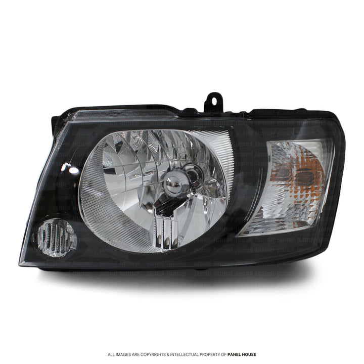 Headlights PAIR Dubai Style fits Nissan Patrol GU Y61 04/04-2015 1 Piece with Xenon bulbs and ballasts