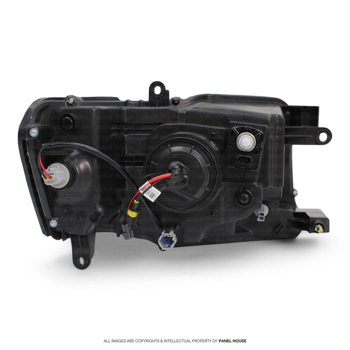 Headlights PAIR Dubai Style fits Nissan Patrol GU Y61 04/04-2015 1 Piece with Xenon bulbs and ballasts