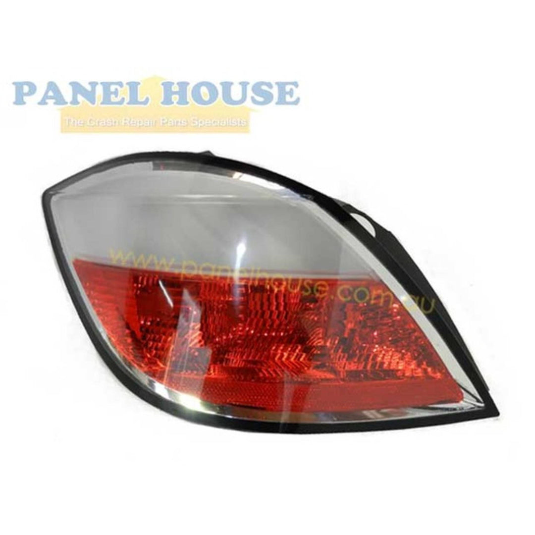 Tail Lights PAIR Red & Frosted fits Holden Astra AH 5 Door 2004 - 2007