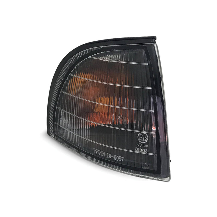 Indicators Corner Lights PAIR fits Mitsubishi Magna TE TF TH TJ