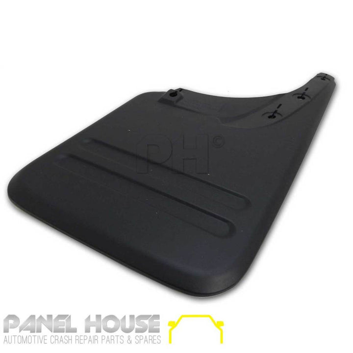 MudFlap No Flare Type RIGHT Rear Fits Toyota Hilux 4WD Ute 05-14