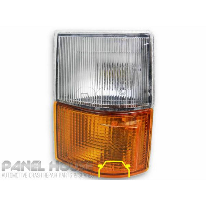 Corner Indicator Park Lights PAIR AMBER BOTTOM Lens Fits Toyota Hiace 1983 - 1985