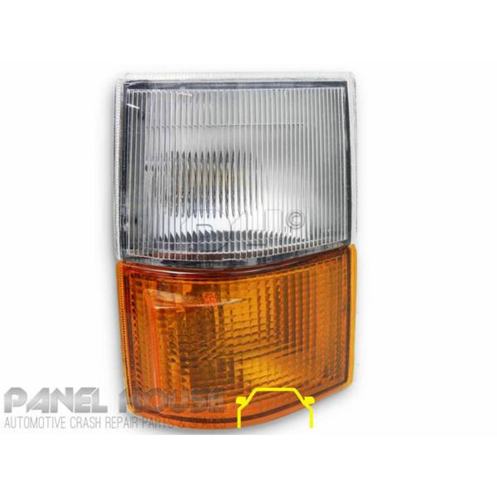 Corner Indicator Park Lights PAIR AMBER BOTTOM Lens Fits Toyota Hiace 1983 - 1985