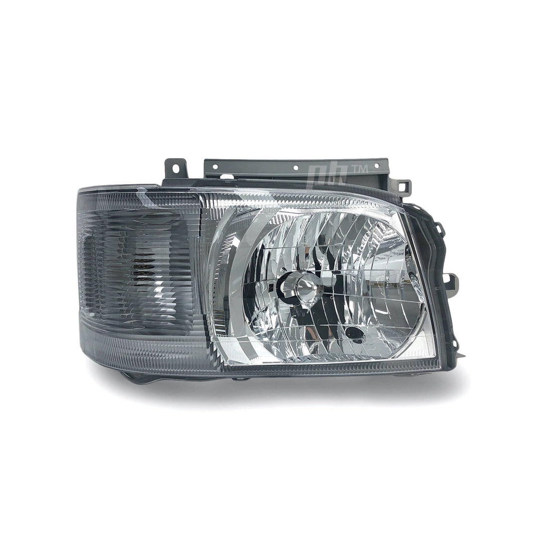 Headlight RIGHT Fits Toyota Hiace Van LWB SLWB Commuter 2005 - 2010