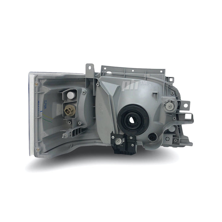 Headlight LEFT Fits Toyota Hiace Van LWB SLWB Commuter 2005 - 2010