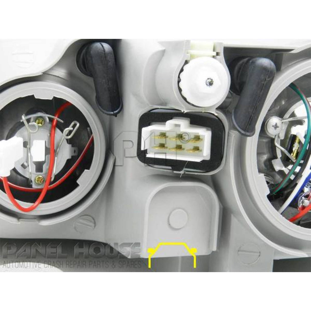 Headlights PAIR Chrome fits Holden Commodore VX VU 2000 - 2002