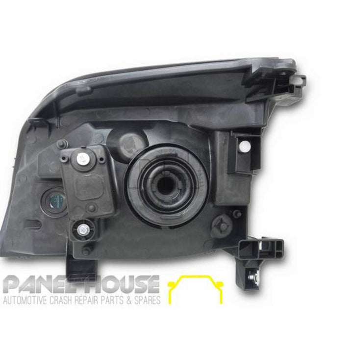 Headlights PAIR Fits Nissan XTRAIL T30 2001 - 2007