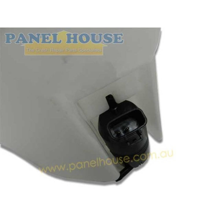 Washer Bottle Windscreen Fits Toyota Corolla AE112 Sedan 99 - 01