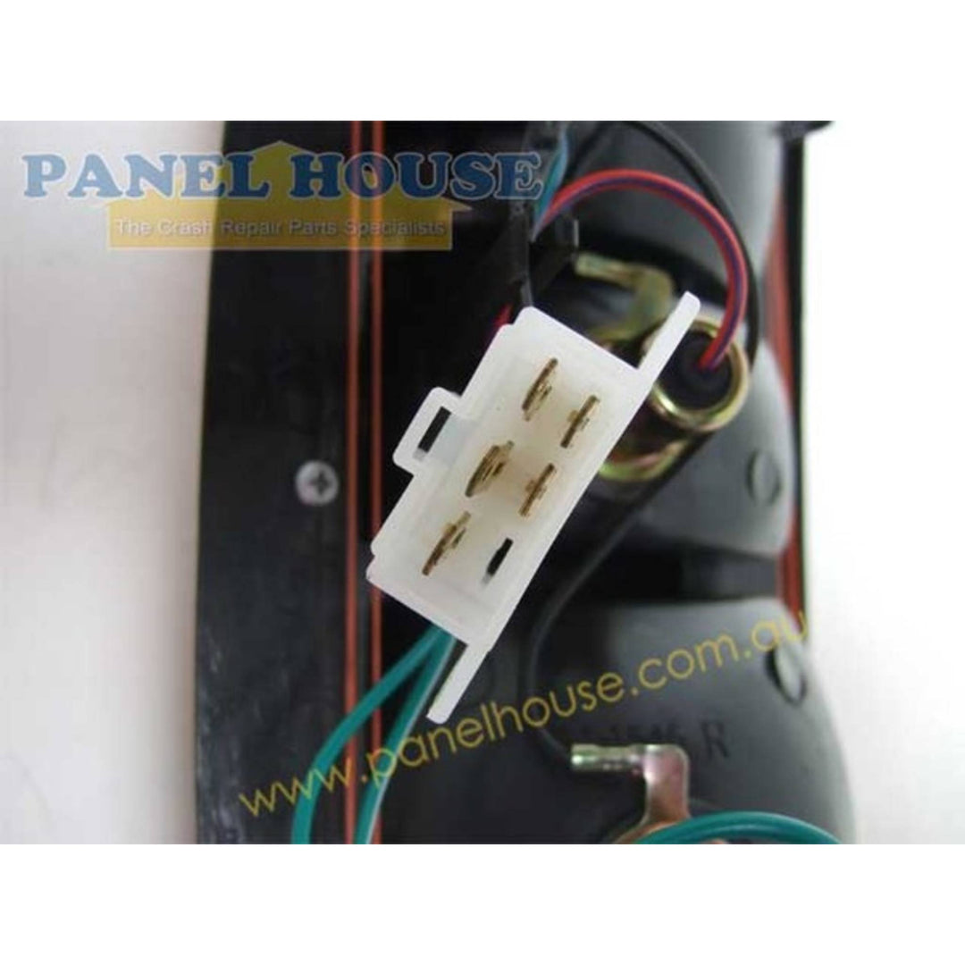 Tail Lights PAIR Fits Mitsubishi Triton ME MF MG MH MJ 1986 - 1996