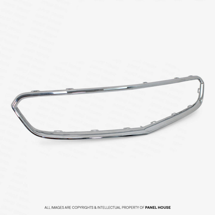 Upper Grill BLACK With Mould fits Holden Commodore VF Series 1 SS SSV SV6 2013 - 2015