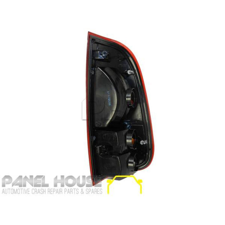 Tail Lights PAIR fits Ford F-Truck F250 F350 SUPER DUTY 2001 - 2006