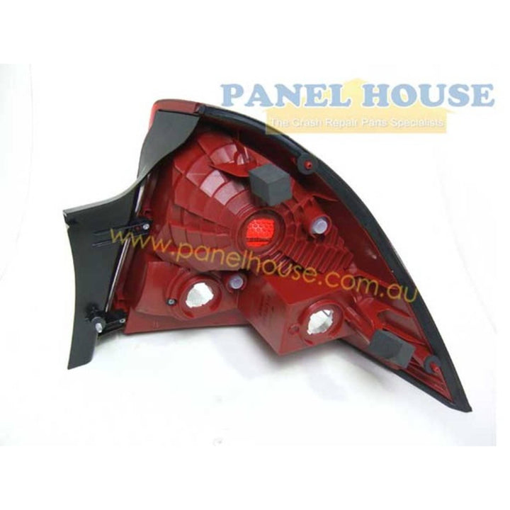 Tail Lights PAIR Fits Holden Commodore VZ Sedan Executive 2004 - 2006