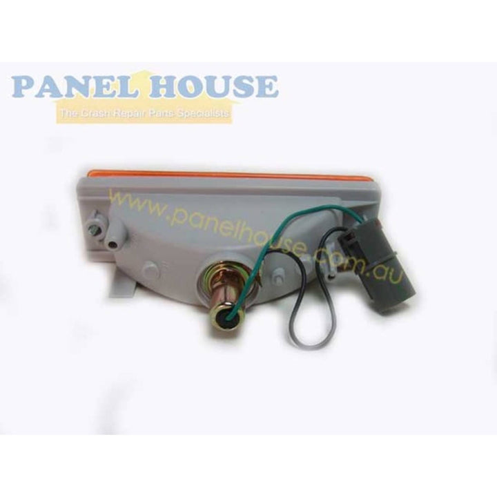 Front Bar Indicator Lights Blinkers PAIR fits Nissan Navara D21 1992-1997