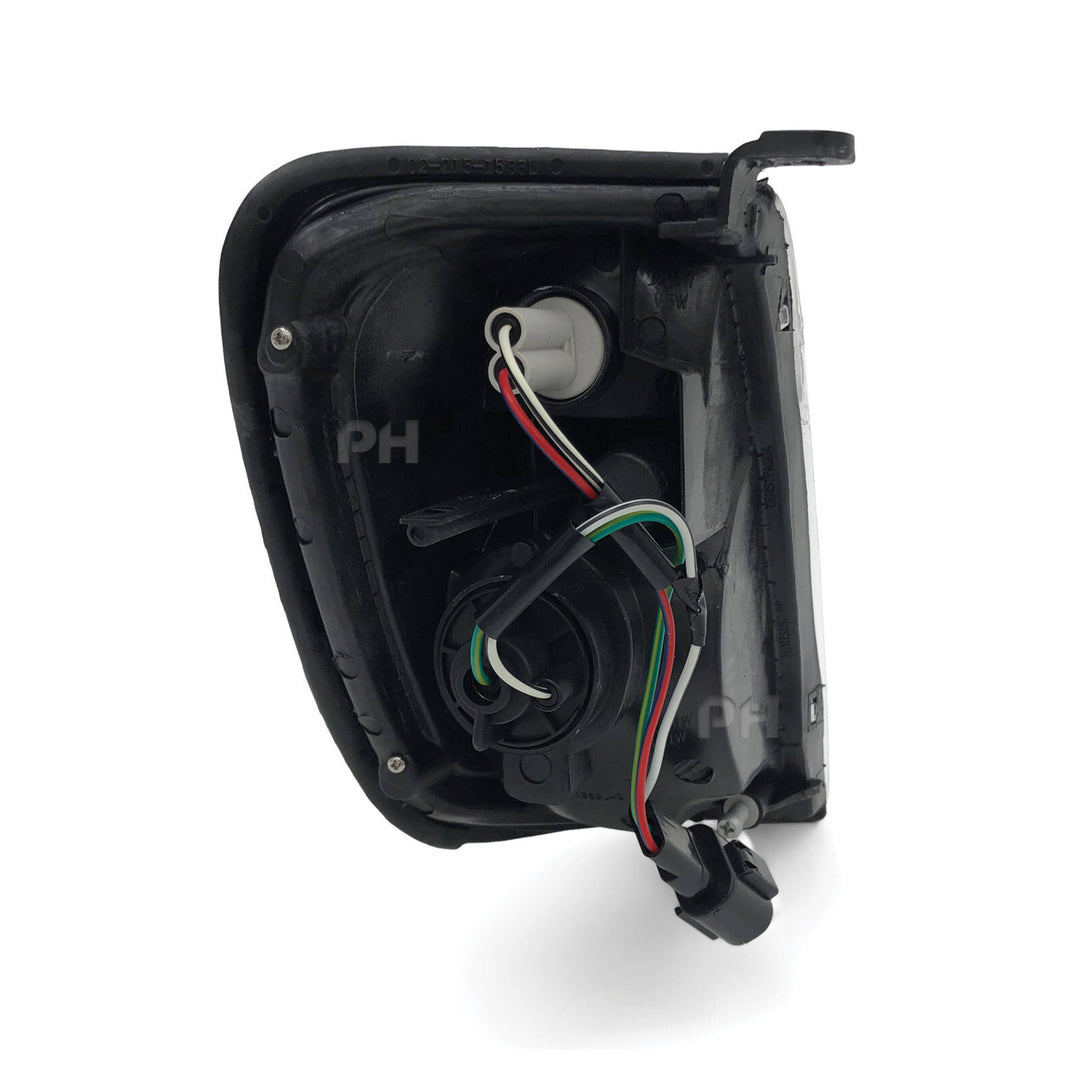 Corner Indicator Park Lights PAIR fits Nissan Navara D22 Ute 1997 - 2000