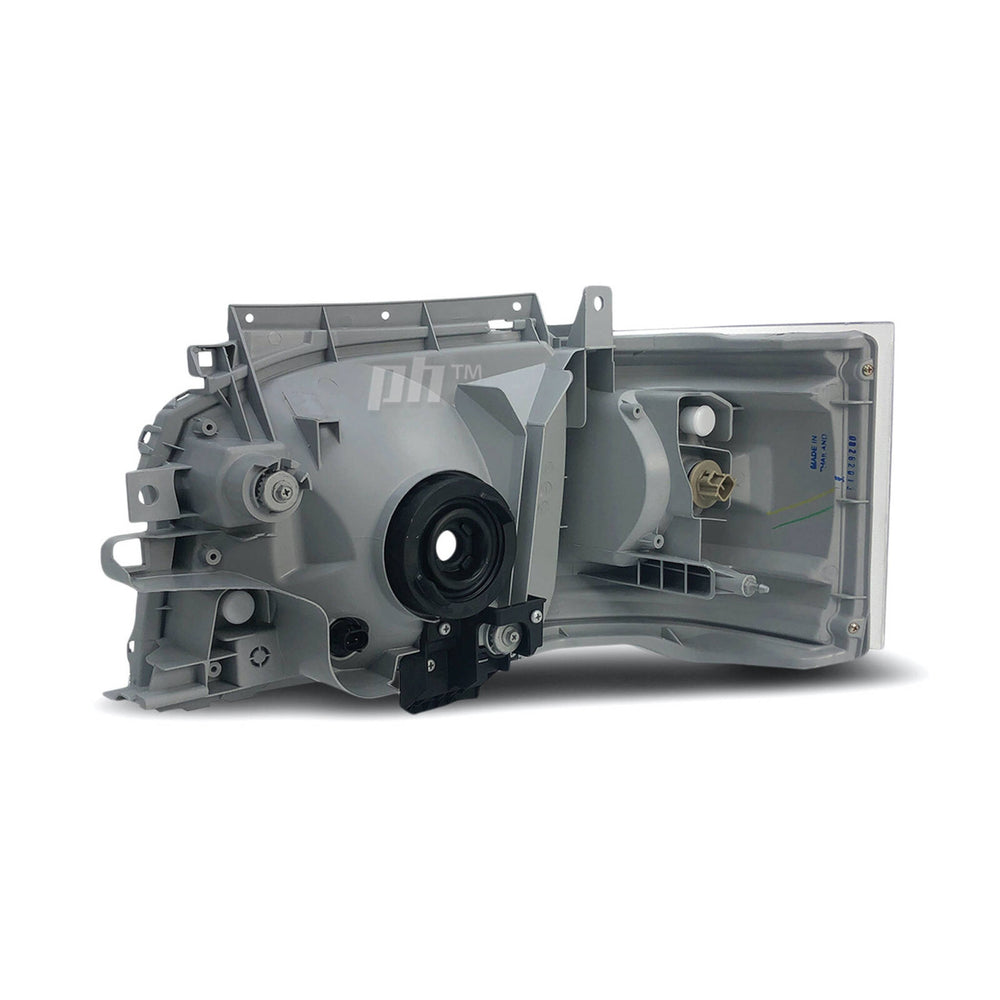 Aftermarket Car Parts For Hiace Van Lwb / Commuter Bus Slwb 2005