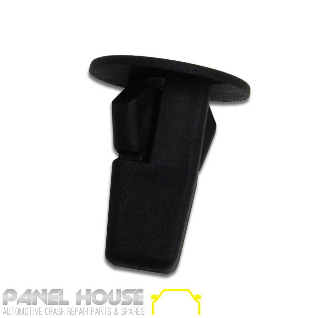 MudFlap Clip X1 Front Rear Wheel Grommet Plastic Fits Toyota HILUX 05-15 Vigo
