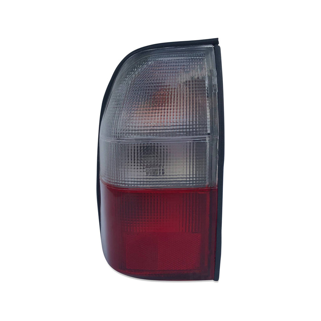 Pair Of Left + Right Tail Light Assemblies For Mitsubishi Triton MK Ute (2001–2006) – Halogen, OEM-Quality